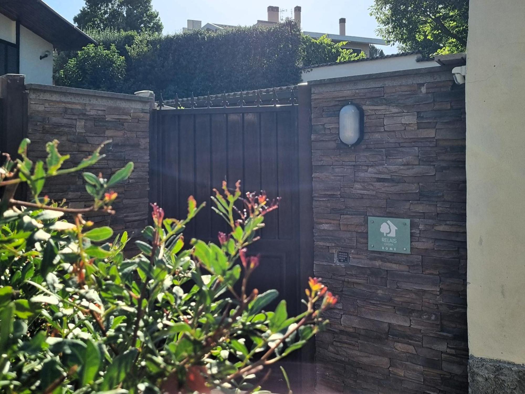 Relais Cassia Rome - Parking, Wi-Fi & Barbecue Villa Kültér fotó